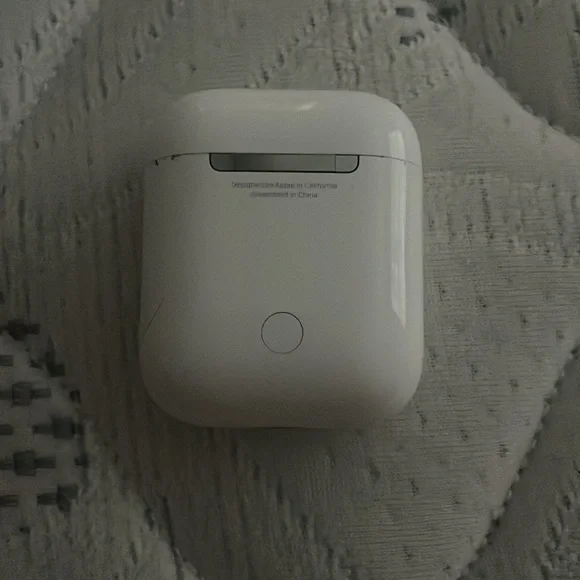 2nd Generation Airpods
